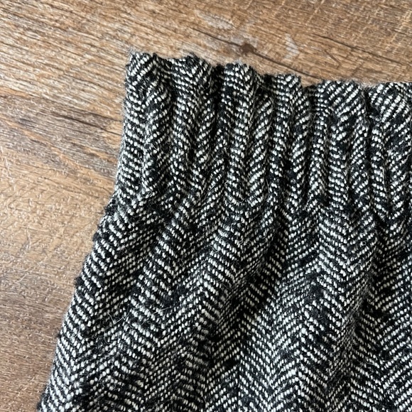 J Crew Sidewalk City Skirt - Picture 2 of 5